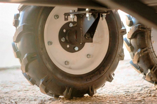 Колесо прицепа ГТМ-2500 к минитрактору