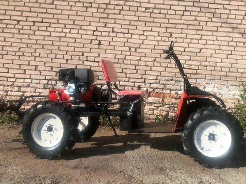 Минитрактор на базе мотоблока с передним адаптером АМ-4