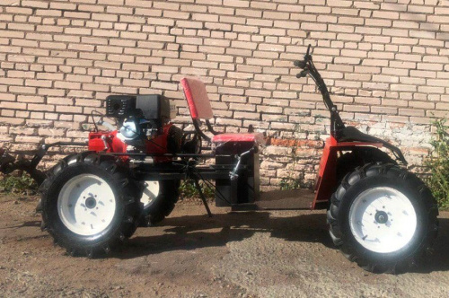 Минитрактор Штенли на базе мотоблока с передним адаптером